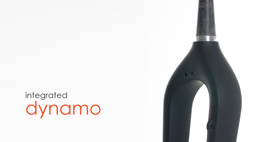 Dynamo light mounting & wiring. Carbon forks by CoLab Components.